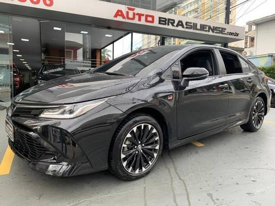 TOYOTA COROLLA 2024