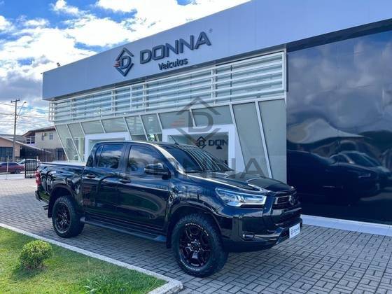 TOYOTA HILUX 2024