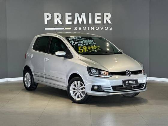 VOLKSWAGEN FOX 2019