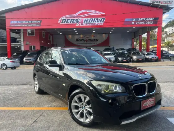 BMW X1 2011