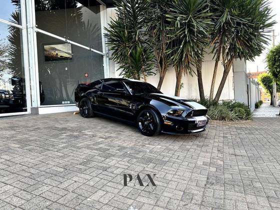 FORD MUSTANG 2010