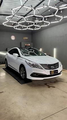 HYUNDAI AZERA 2017