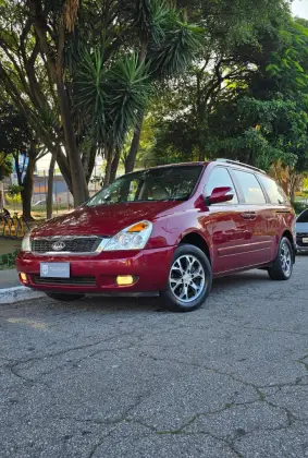 KIA CARNIVAL 2015
