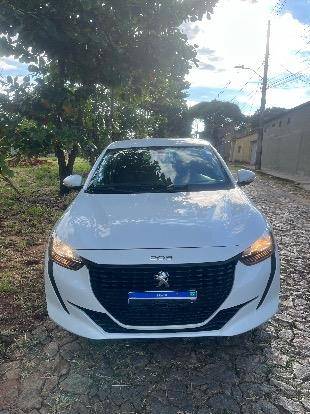 PEUGEOT 208 2022