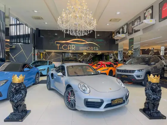 PORSCHE 911 2018