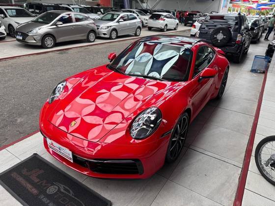 PORSCHE 911 2021