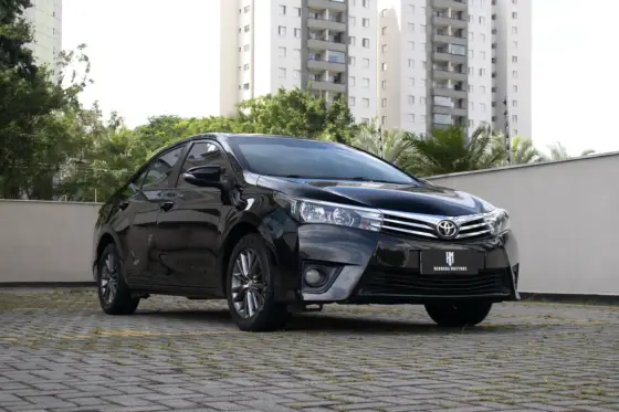 TOYOTA COROLLA 2017