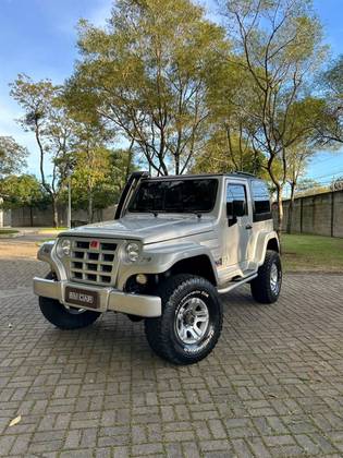 TROLLER T4 2009