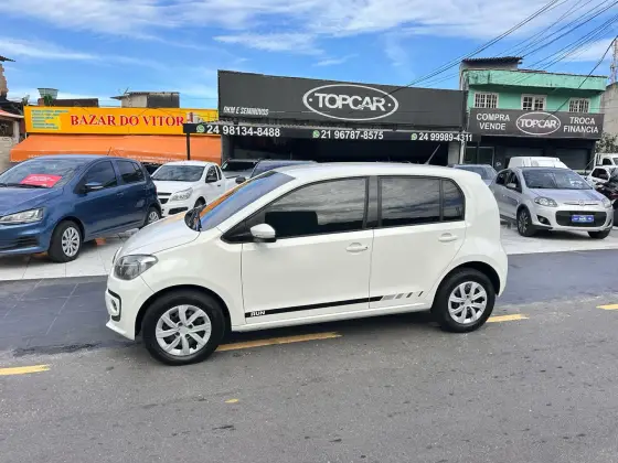 VOLKSWAGEN UP 2015