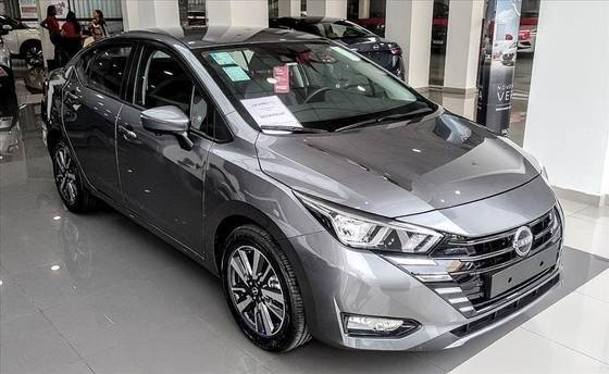 NISSAN VERSA 2025