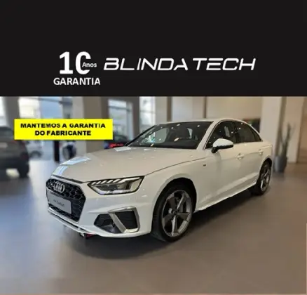 AUDI A4 2024