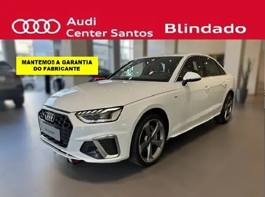 AUDI A4 2024
