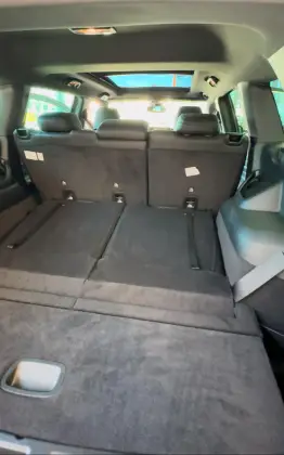 JEEP COMMANDER 2025