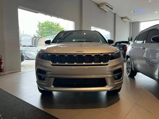 JEEP COMMANDER 2025