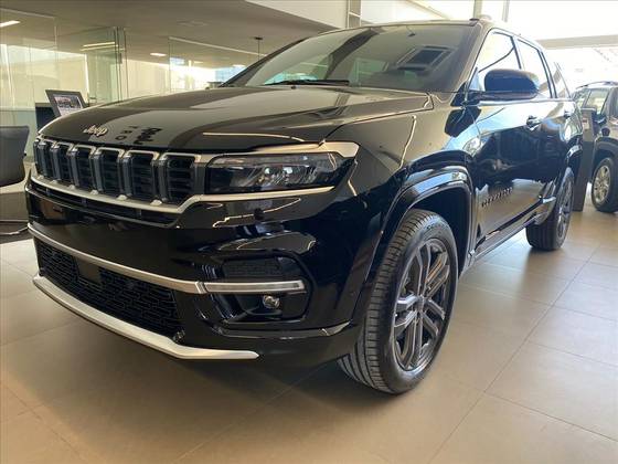 JEEP COMMANDER 2025