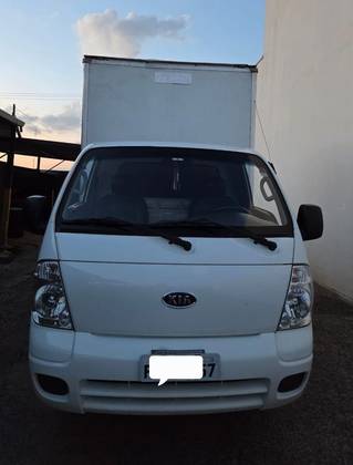 KIA BONGO 2012