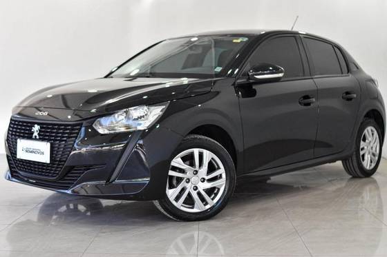 PEUGEOT 208 2022