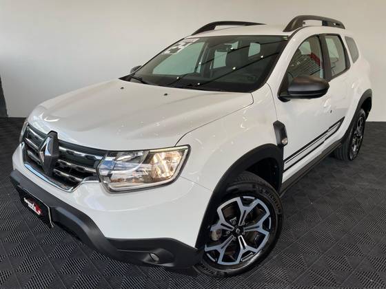 RENAULT DUSTER 2024