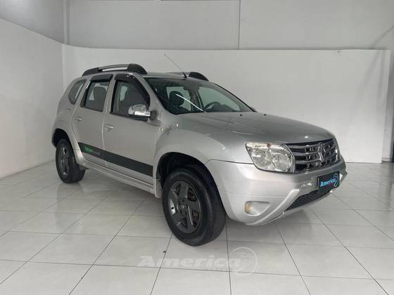 RENAULT DUSTER 2013