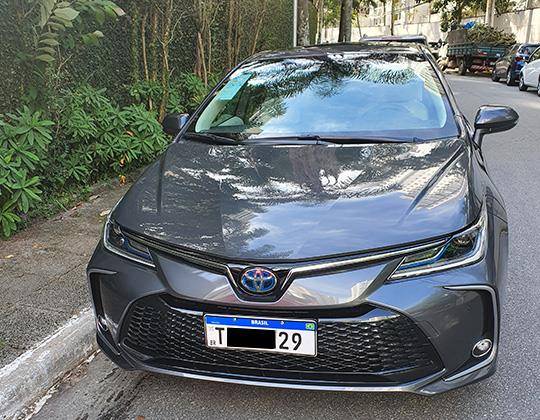 TOYOTA COROLLA 2025