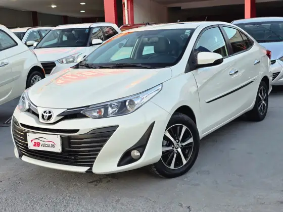 TOYOTA YARIS 2019