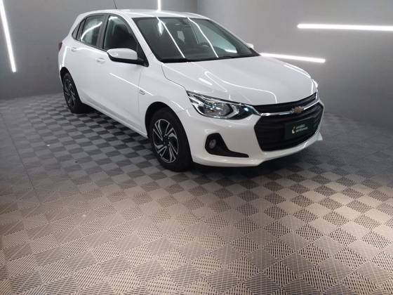 CHEVROLET ONIX 2024