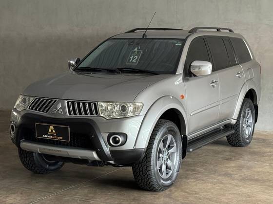 MITSUBISHI PAJERO DAKAR 2012