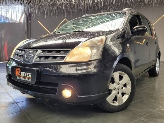 NISSAN LIVINA 2012