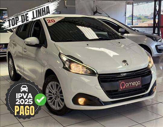 PEUGEOT 208 2020