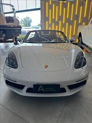 PORSCHE 718 2024