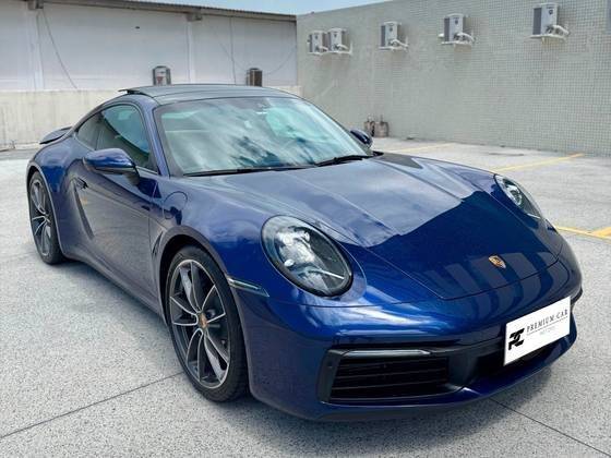 PORSCHE 911 2024
