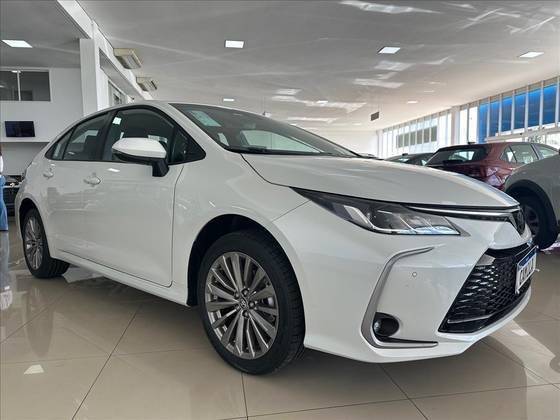 TOYOTA COROLLA 2025