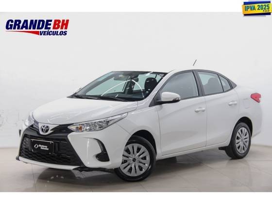 TOYOTA YARIS 2023