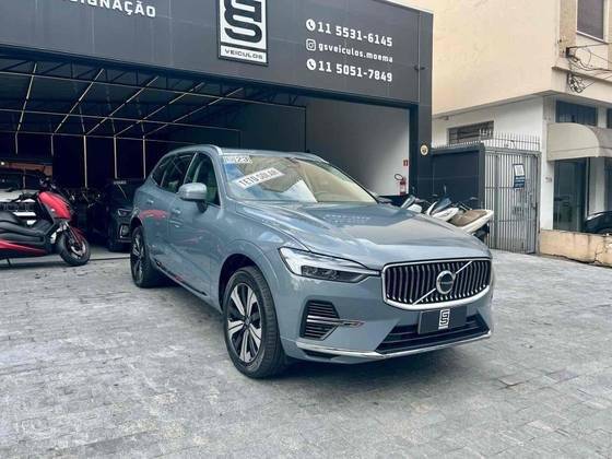 VOLVO XC60 2023