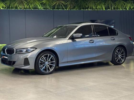 BMW 320i 2023