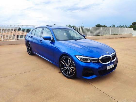 BMW 330i 2019