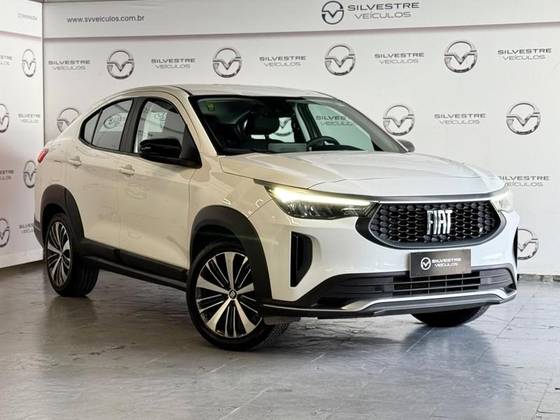 FIAT FASTBACK 2024