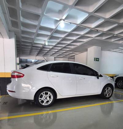 FORD FIESTA 2016