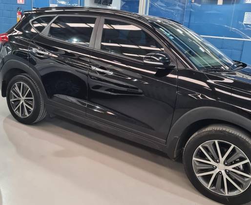 HYUNDAI TUCSON 2017