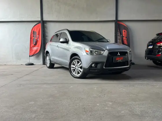 MITSUBISHI ASX 2011