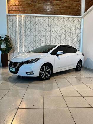 NISSAN VERSA 2023