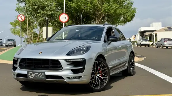 PORSCHE MACAN 2017
