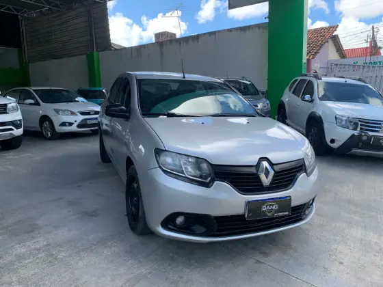 RENAULT LOGAN 2016