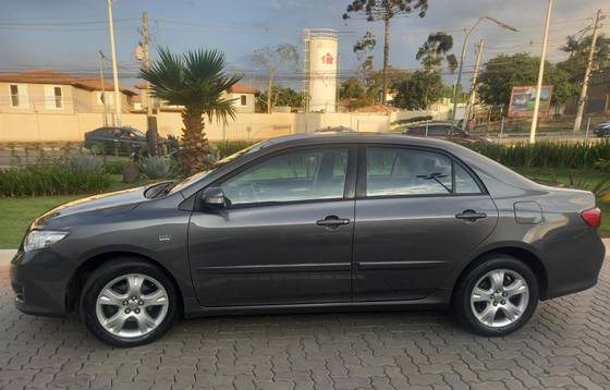 TOYOTA COROLLA 2009
