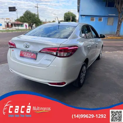 TOYOTA YARIS 2021