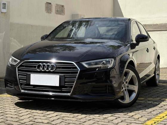 AUDI A3 2021