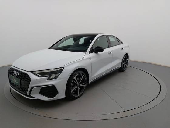 AUDI A3 2024