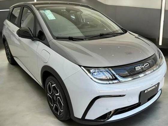 BYD DOLPHIN 2025