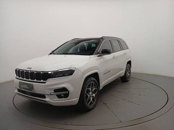 JEEP COMMANDER 2023