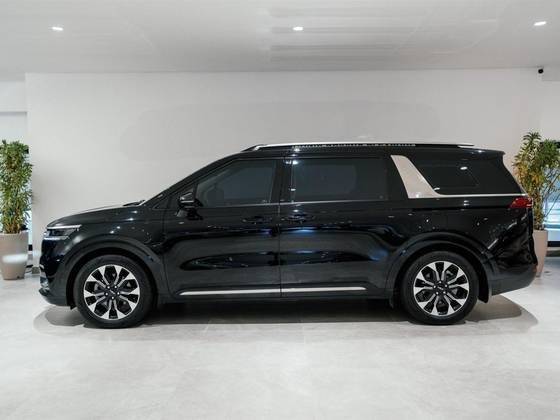 KIA CARNIVAL 2022